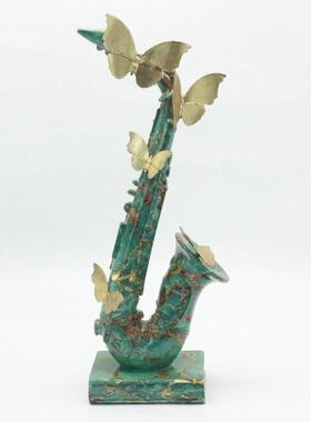 萨克斯蝴蝶摆件乐器雕塑树脂工艺品客厅办公室玄关桌面装饰品