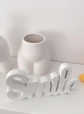 正品ns家居白e色微笑字母桌面i柜床头smil木质摆件