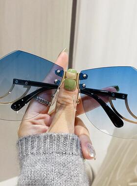 Female Y2K Frameless Fashionable Sunglasses Oversized