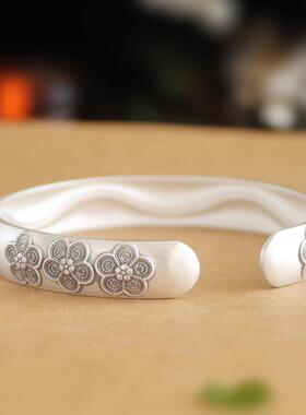 高档银复手镯女古梅花9纯99足银镯子实心哑光雕人花开口送妈妈老