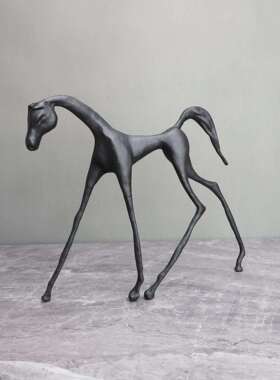 欧创意铸铁红0135马小马书房样板北房饰售楼部餐厅家居玄关品摆件