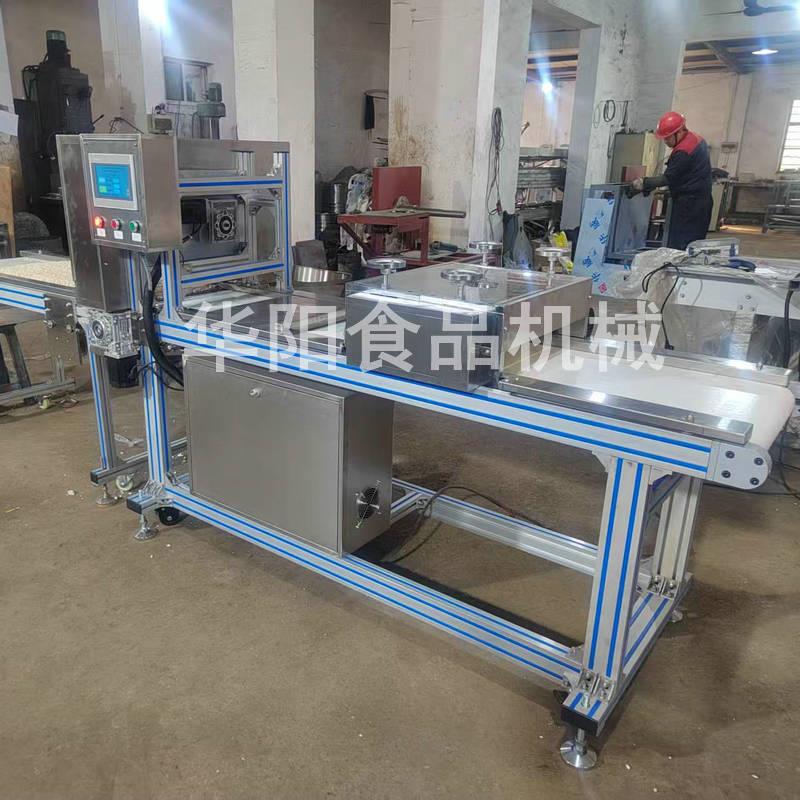 Multifunctional intelligent cutting and dicing machine candy manufacturing equipment peanut crispy snowflake crispy rice krispie candy toffee cutting
