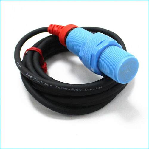 嘉准电容式接近开关FKC1810-N替代E2K-X8ME1 CR18-8DN三线NPN常开 - 图0