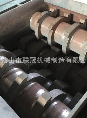 大型四轴撕碎机家电冰箱油桶破碎机纸箱硬纸壳文件撕碎机可定制