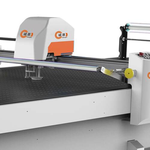 多层电脑全自动裁床服装布料多层裁切鞋帽布料裁剪振动刀切割机 - 图0