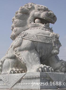 白色石趴狮哪里1659卖玉白石头行走子加工狮汉白卧狮多少钱