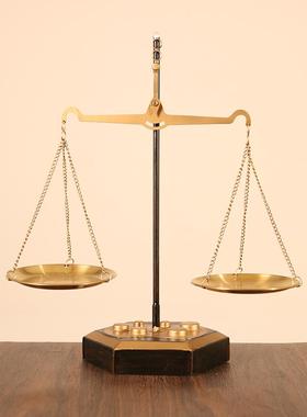 欧式复古怀旧老式手工铁艺天平工艺秤玄关橱窗装饰品创意桌面摆件