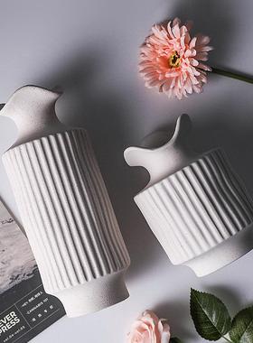 欧式陶瓷花瓶简约家居装饰品摆件白色轻奢创意插花亚马逊北欧定制