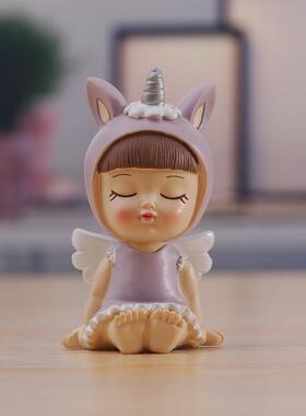 新款直销坐独角天使创意汽车装饰摆件 树脂蛋糕烘焙装饰