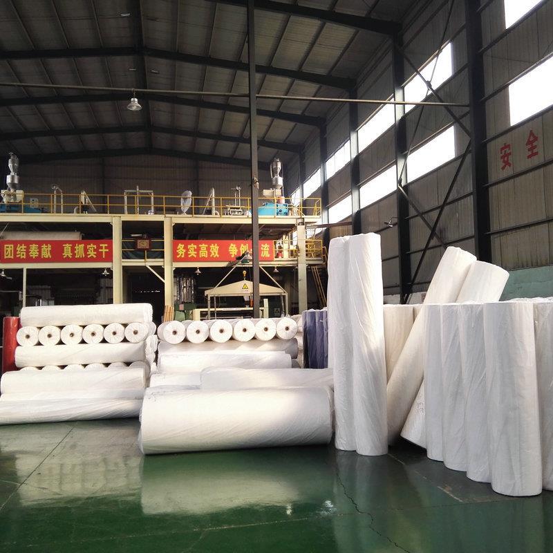 Rice seedling cultivation non-woven fabric whole roll grass seed vegetable covering film breathable agricultural film moisturizing and antifreeze