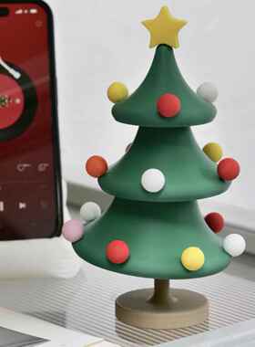 里面LM｜会跳舞的圣诞树圣诞礼物摆件可爱造型装饰品创意平安夜同