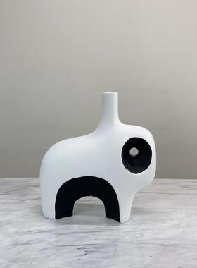 简约黑CRJ白描板黑花器摆件客厅书现房样代间书柜米兰时尚轻装饰