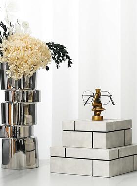 意大利无障碍豪华黄铜眼镜框架饰品模型房，书房，床头柜，桌面显