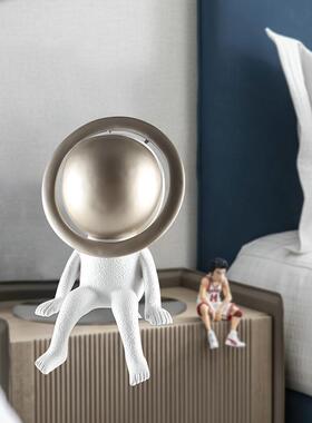 太空人树脂人物雕塑家居饰品北欧摆件创意简约现代客厅酒柜电视柜