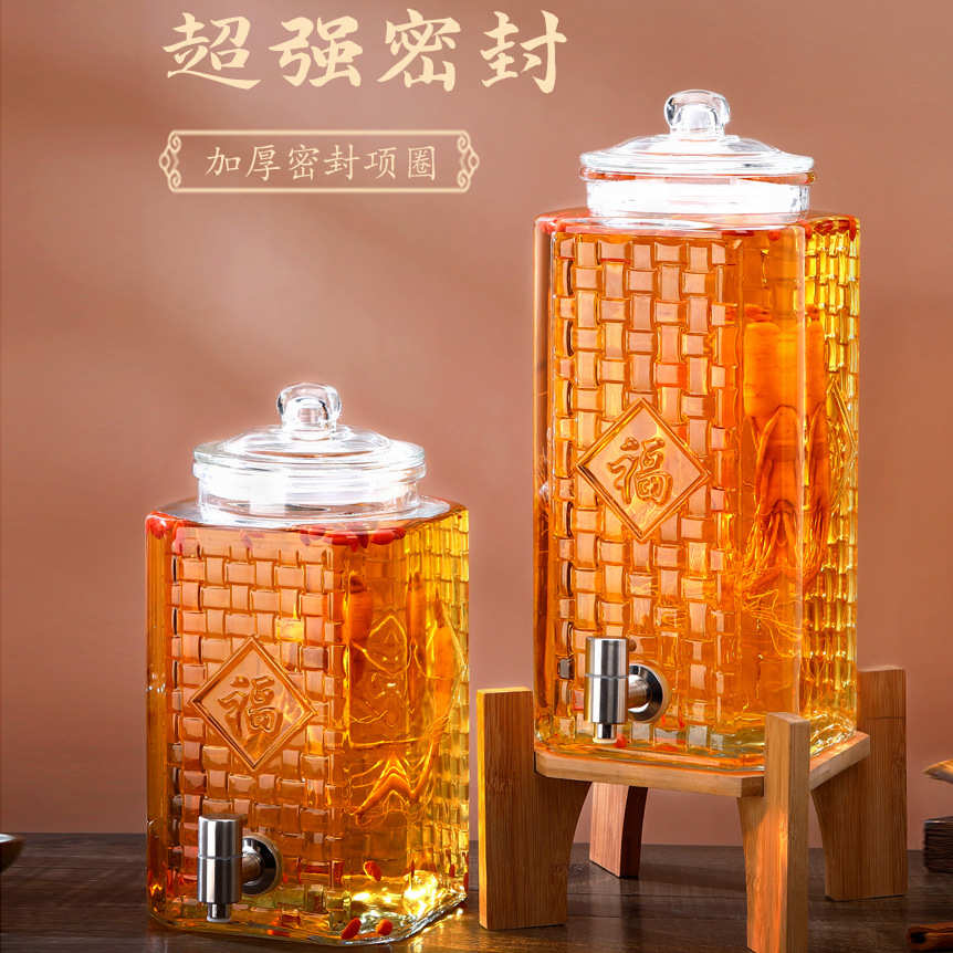 Manufacturer's ready-made wine bottle, transparent glass with faucet, bamboo wood base, sealed wine jar, household wine bottle
