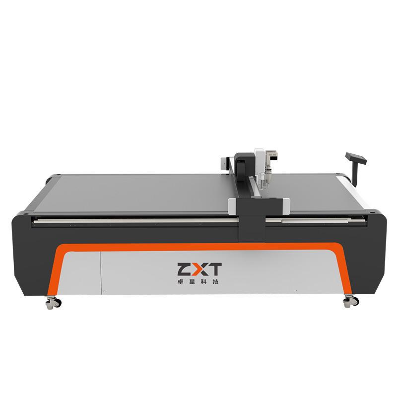 Soft fabric cutting and cutting machine Sofa pillow fabric bay window cushion curtain PVC material fabric cutting machine