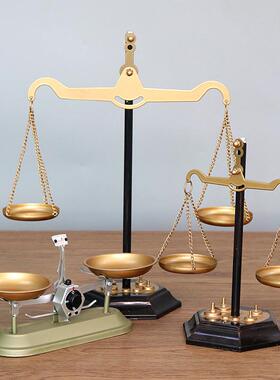 覆古怀旧老式手工铁艺天平工艺秤店铺橱窗玄关装饰品摆件创意桌面