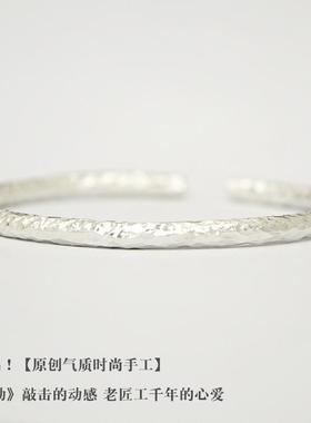 正品新式[心动]男原手工纹创999足银手镯女情侣款古法实心锤纯银