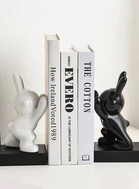 意兔子书挡酒柜饰工摆件家居装11334品客厅玄关书柜创桌面书立陶