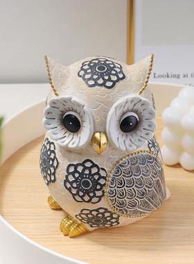 新房装饰品摆件高档大气猫头鹰树脂工艺品摆件北欧简约客厅卧室书