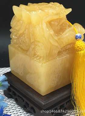 玉玺龙头黄龙米玉雕玉龙摆件印章行天下黄玉龙头摆件人工礼品雕刻
