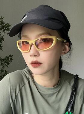 科技感Y2K户外徒步登山偏光墨镜男女骑行防风抗UV太阳眼镜潮