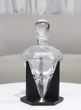 新中式创意钻石形玻璃醒酒壶木质支架红酒分酒器餐厅酒柜家居软装