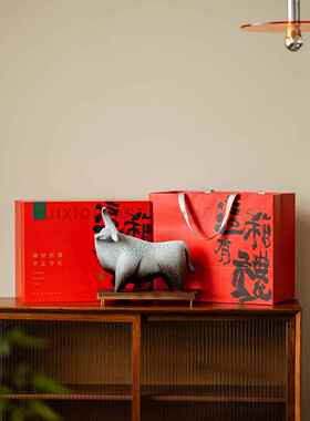 高档景镇室牛乾坤生肖陶瓷摆德转件书桌办公大气饰品乔迁开业礼品