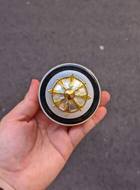 藏式车载合装金摆件列 太阳能+充系电双驱吉动六字350八祥静音车