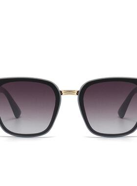 Retro Cat-Eye Sunglasses | Classic Tinted Lenses + Stylish