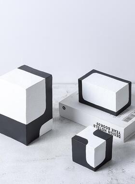 现代北欧极简树脂黑白拼色方体方块几何摆件家居样板间酒店装饰品