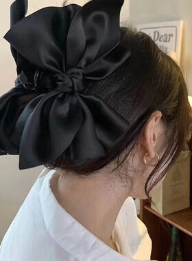 Oversized Double-Sided Bow Claw Clip, Hepburn Style, Elegant