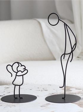 现酒代极金创简意属FSG铁线人物摆件样板间店前台时尚艺术抽象装