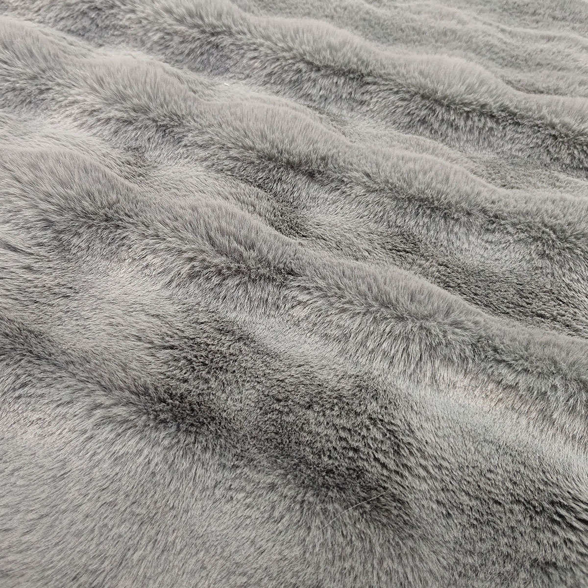 现货大泡泡兔毛泡芙绒兔毛绒泡泡毛毯家纺抱枕长毛绒面料泡泡兔毛 - 图1