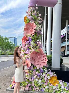 玫瑰花瀑布花墙场景背景墙装饰彷真花网红打卡假花商场玫瑰花墙