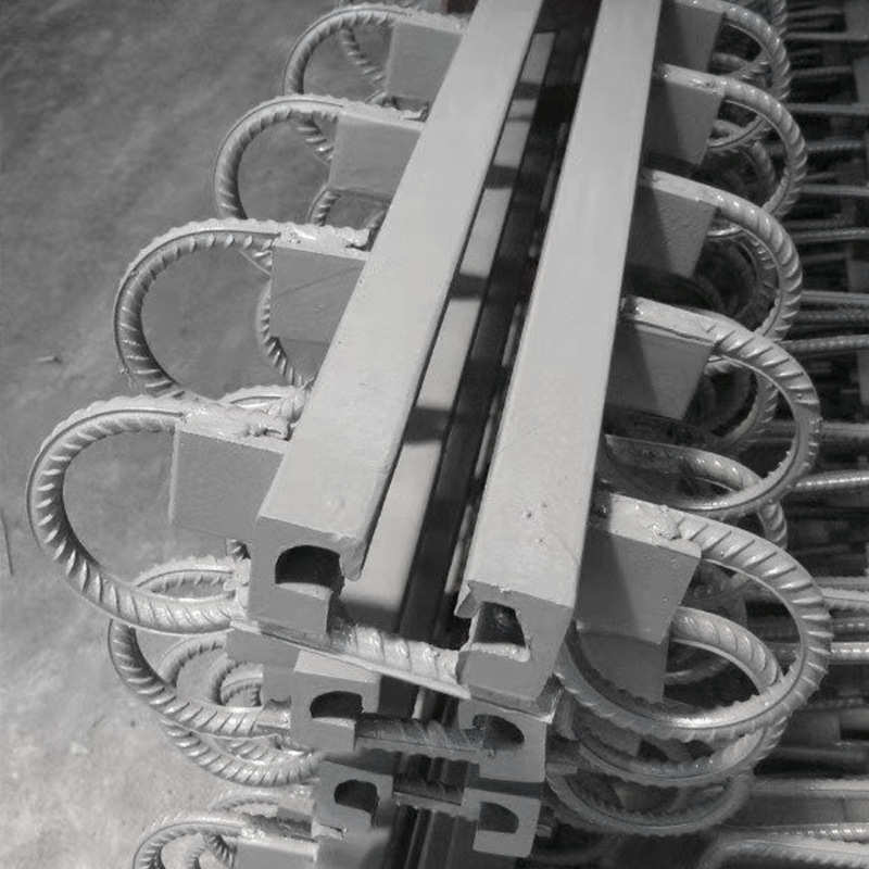 厂家伸缩缝 公路桥梁伸缩缝 C40伸缩缝模数式伸缩缝 异型钢桥梁 - 图0