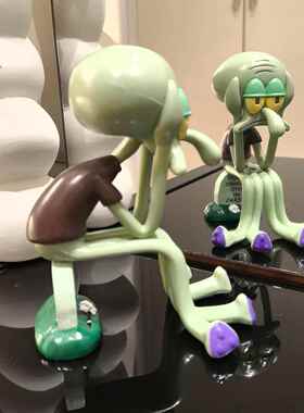 海绵宝宝章鱼哥手机架摆件办公室桌面装饰治愈解压神器生日礼物