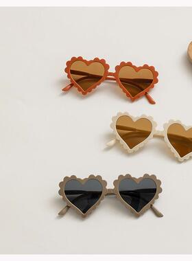 ins韩国儿童凹造型百搭爱心墨镜男女宝宝防紫外线眼镜网红太阳镜