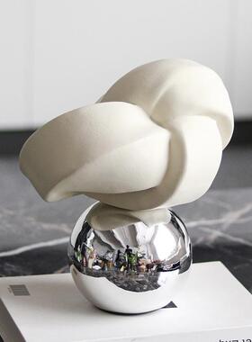 现代轻奢装饰品摆件售楼处艺术家居样板间抽象几何扭曲缠绕工艺品