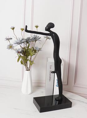 现意FGN属线条人物代摆创件办公室书房客厅桌面电金视柜雕塑装饰