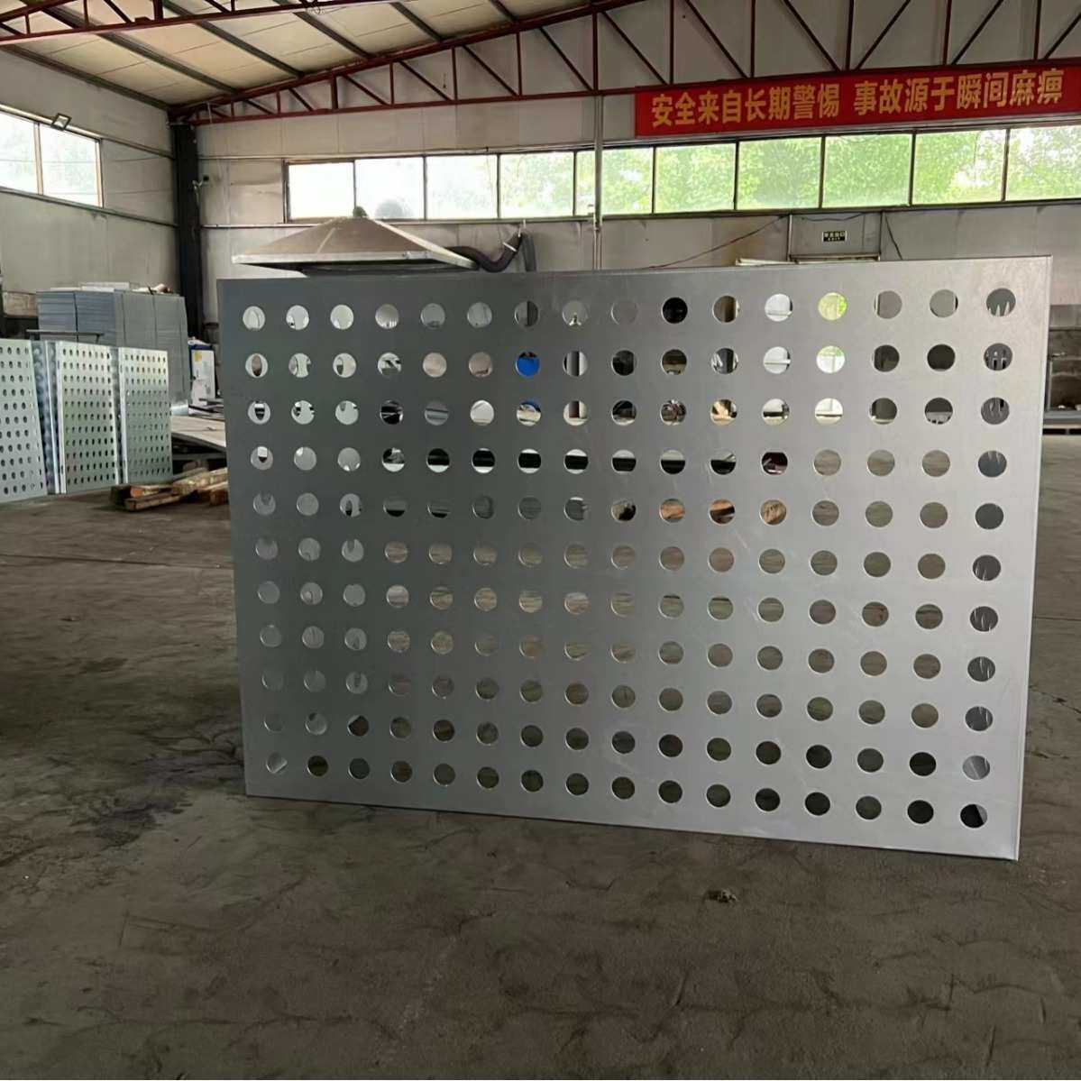 铝合金空调外机罩旧城改造工程压缩机装饰保护罩冲孔铝单板空调罩,淘宝优惠券,粉丝福利购,淘宝优惠卷