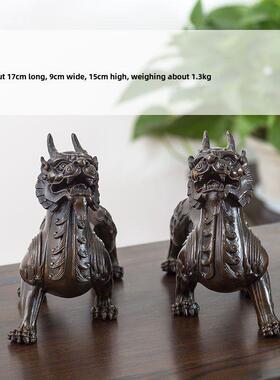 新型中国风铜皮绣饰品男女对家居工艺品办公室桌面客厅入口酒柜装