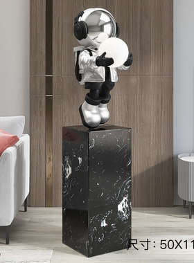 太空人客厅落地摆件电视柜旁大型家居饰品宇航员灯饰乔迁新居礼物