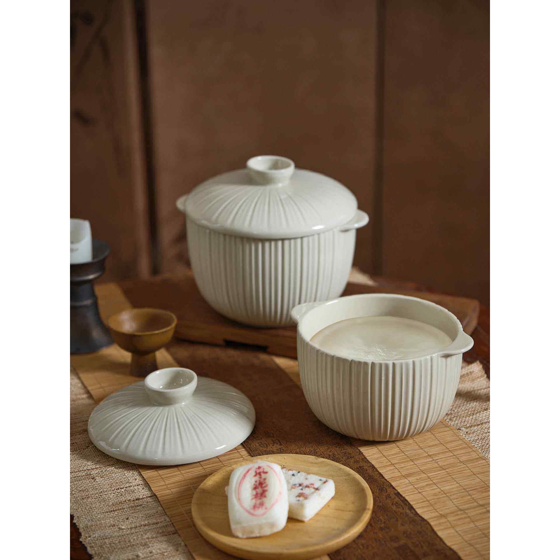 家用耐高温猪油罐带盖勺无孔防虫大容量储油红油罐辣椒油泼辣子罐,淘宝优惠券,粉丝福利购,淘宝优惠卷