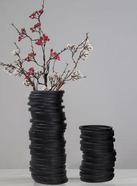 简约现代陶瓷艺术黑色圆环层叠花器摆件样板间客厅玄关桌面装饰品
