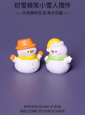 新款圣诞节装饰品可爱雪人公仔树脂工艺品微景观摆件桌面摆件