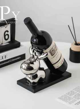 酒柜客厅2025新款红酒架托 托摆件一对轻奢高档电视柜装饰高级感