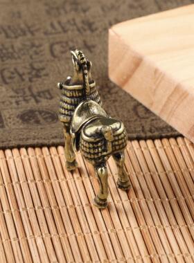 古铜器战马将军马黄铜小摆件古玩铜器把玩件古法铸造实芯黄铜复古