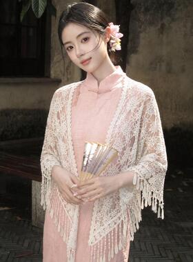 秋冬黑色旗袍披肩女外搭开衫2026新款流苏云肩蕾丝新中式外0926z