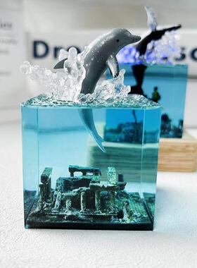 治愈系创意海洋鲸鱼摆件文创树脂床头小夜灯生日礼物情侣饰品摆件